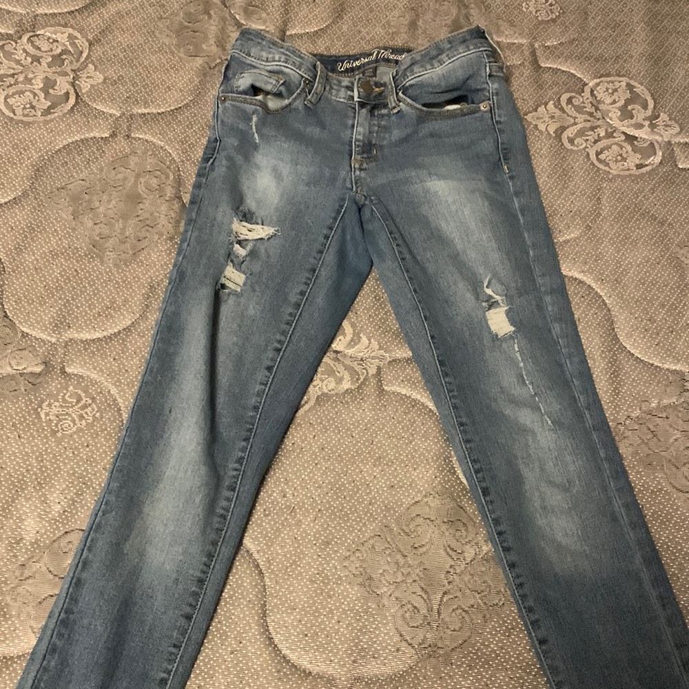 Mid rise skinny jeans